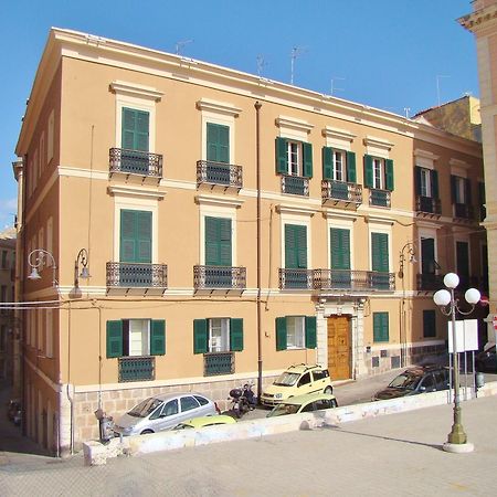Residenze Palazzo Pes Διαμέρισμα Κάλιαρι Δωμάτιο φωτογραφία
