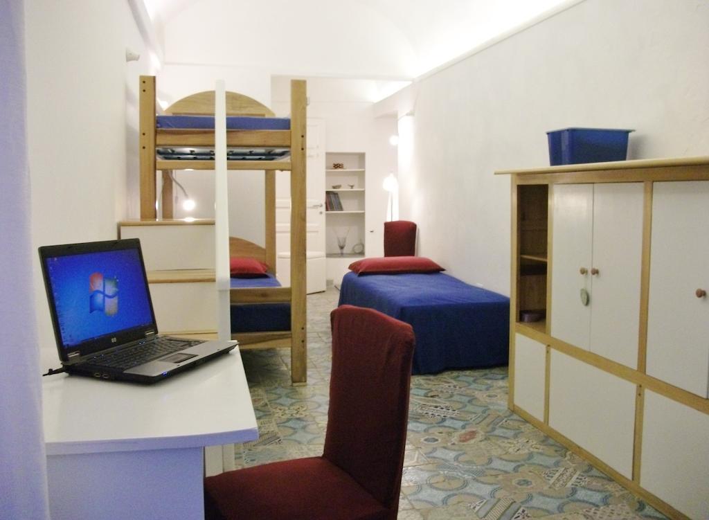 Residenze Palazzo Pes Διαμέρισμα Κάλιαρι Δωμάτιο φωτογραφία