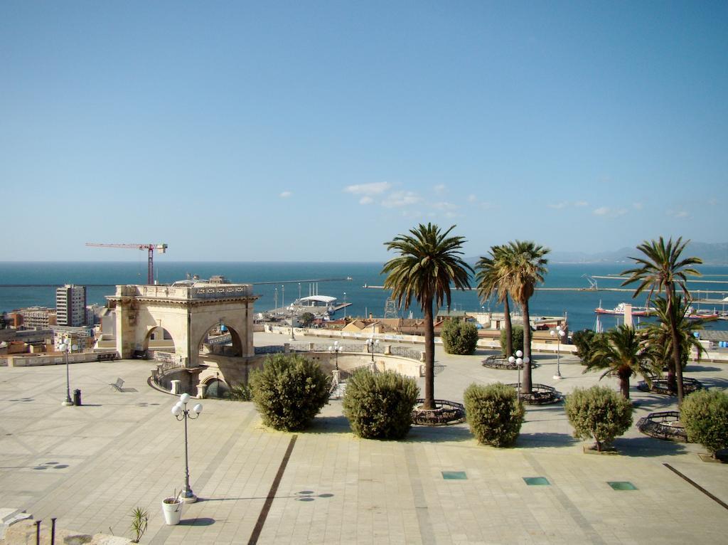 Residenze Palazzo Pes Διαμέρισμα Κάλιαρι Εξωτερικό φωτογραφία